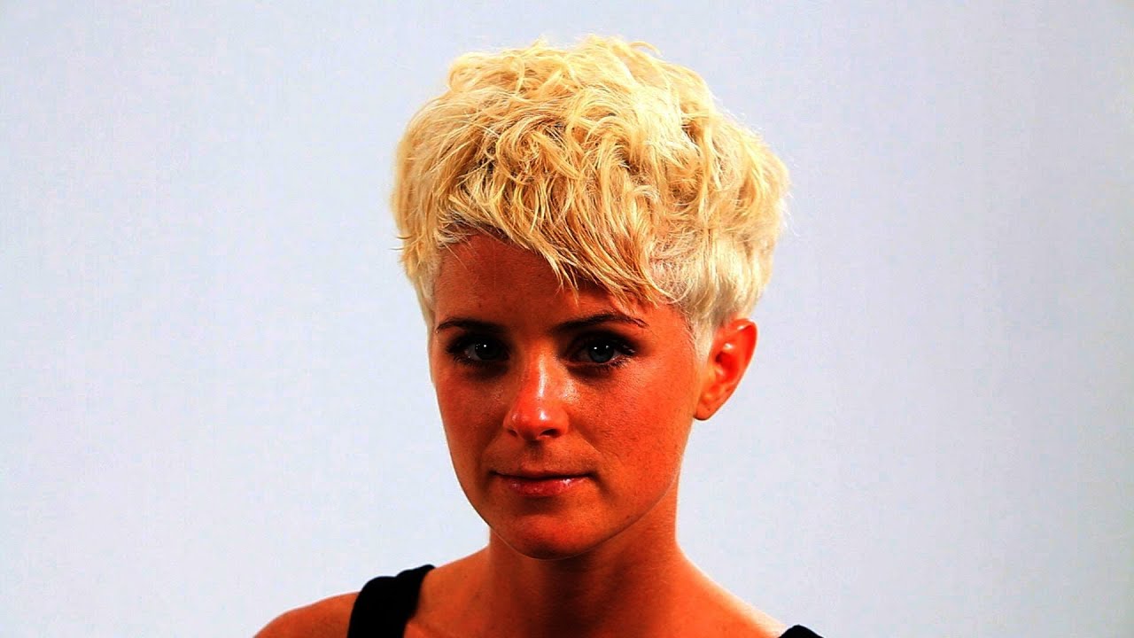 How to Style a Pixie Haircut | Short Hairstyles