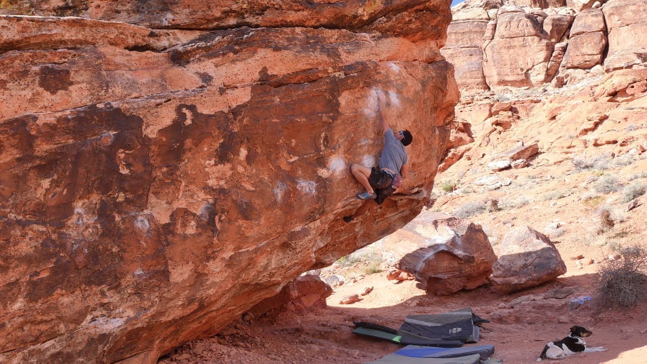 Red Rocks Bouldering: Hyperglide (V5)
