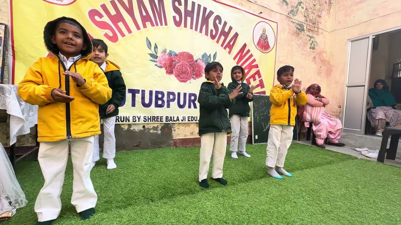 Chhota bachcha jan ke na koi-Republic Day 26-1-26 UKG boys 