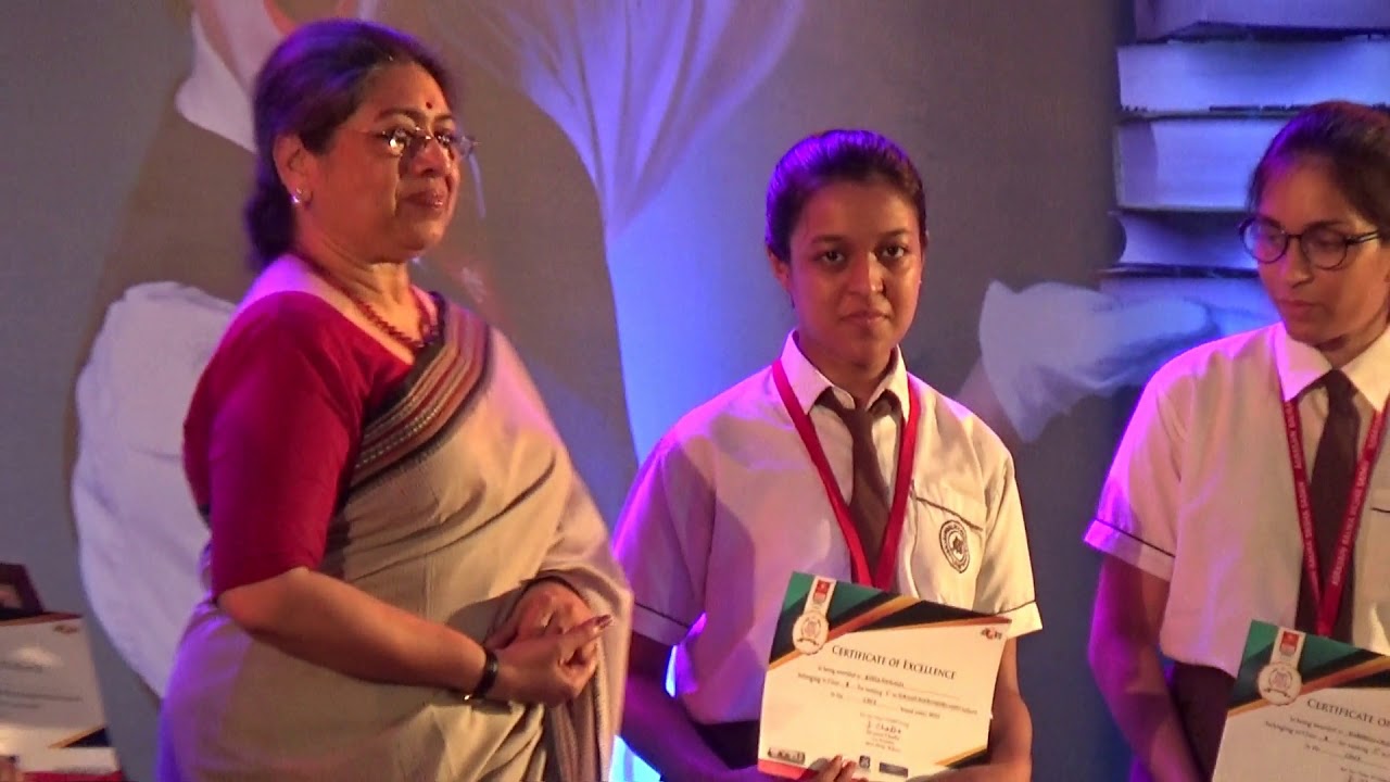 The Best Mentor Award from Times of India (Edushine) to Mdm K.Nag(VP/Academics.