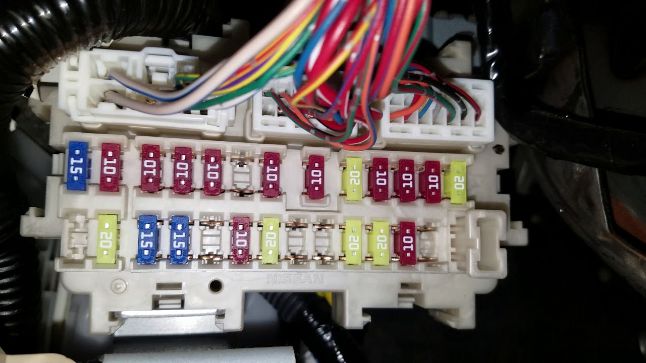 2010 Altima Power Outlet Cigarette Lighter Fuse