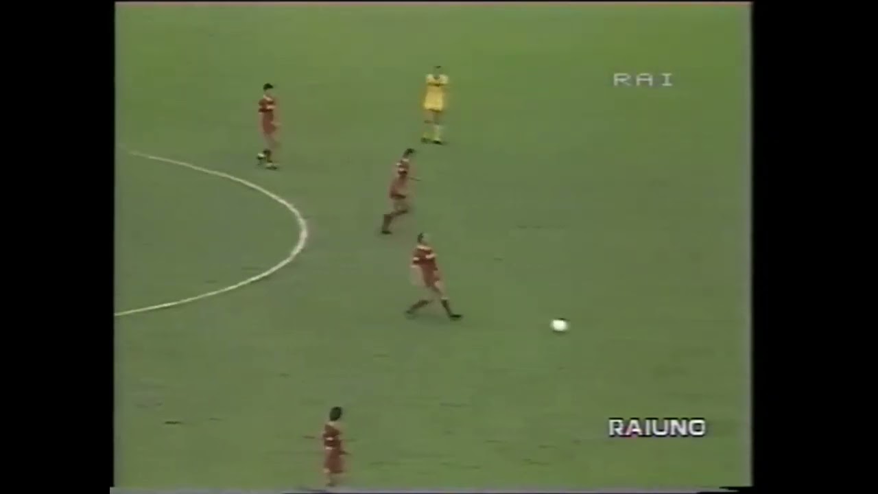 Paulo Roberto Falcao and Toninho Cerezo vs Hellas Verona (Home) - Serie A 1984/85