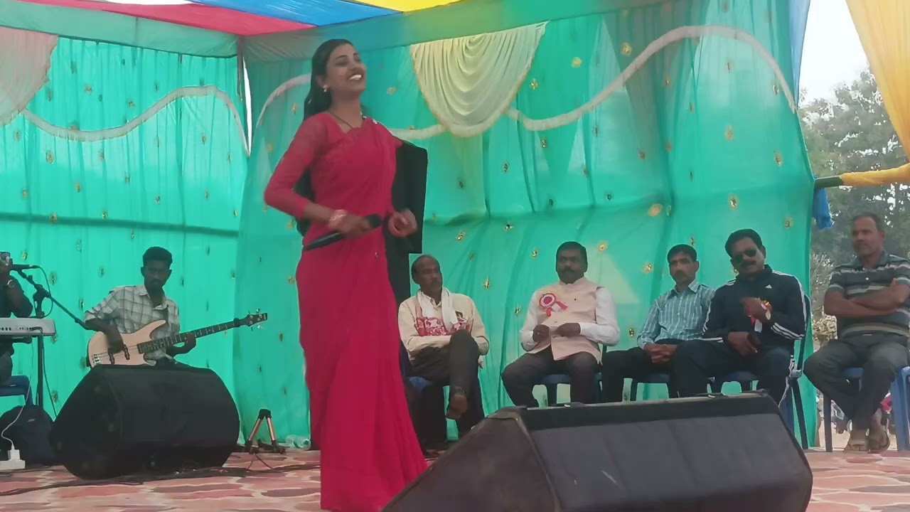 #Soni Kumari ji ka kodekera mela me program me mastii #dance 