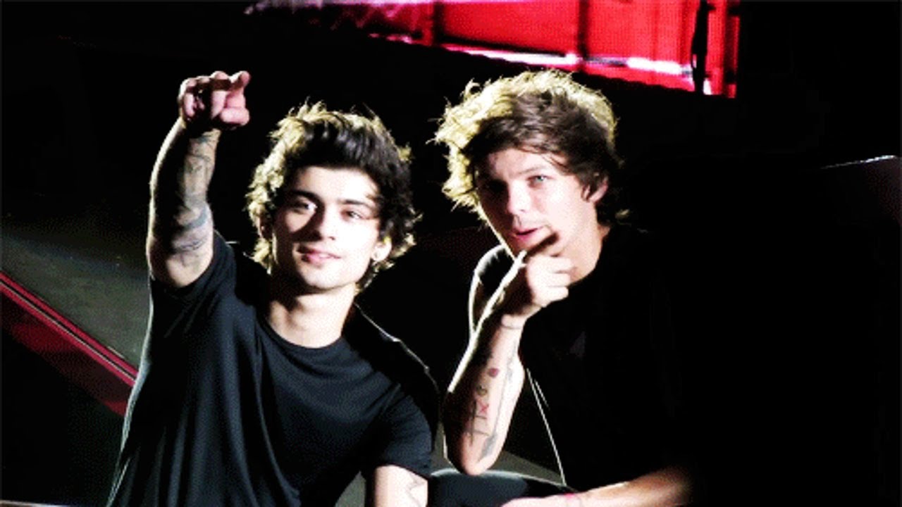 Zouis cute moments.