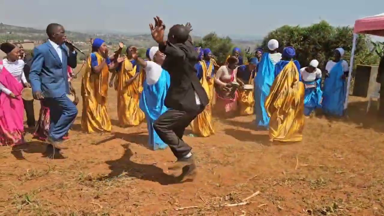 UBEREYE AMASHIMWE MANA #iribachoir #ntarama #gospelmusic