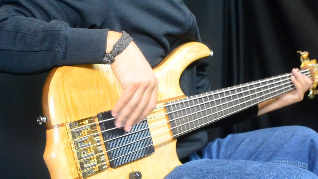 Bruno mars - Treasure ( Bass Cover )