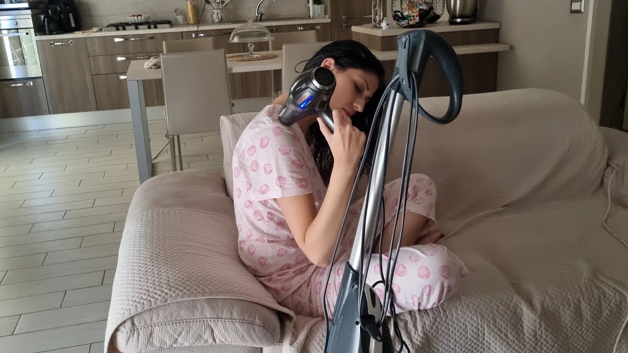 Dynamic shots while I dry my hair with the Hairdryer - asmr video [NO MIDDLE ADS]