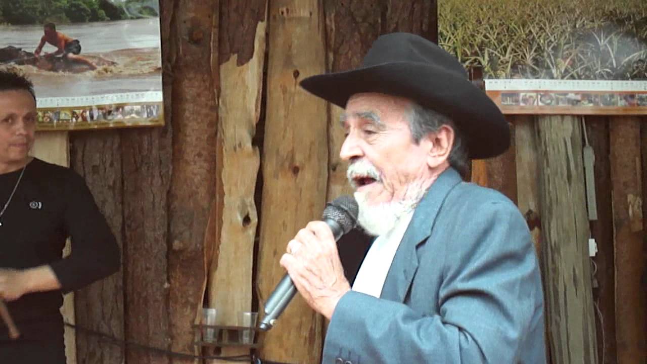 ASADERO CAPACHOS CON EL CAZADOR NOVATO