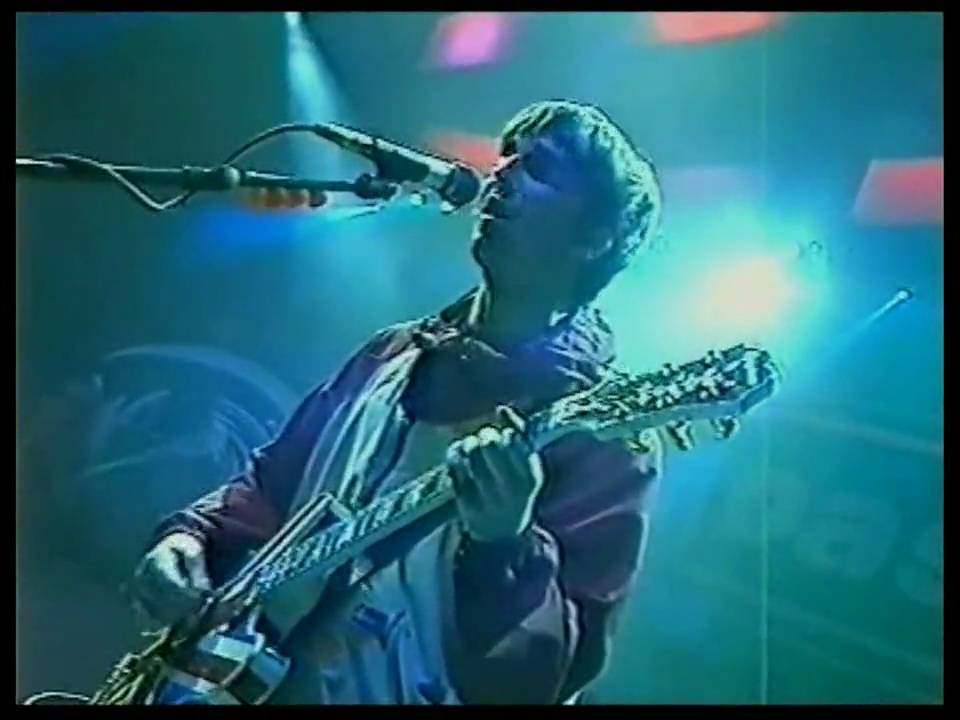 Oasis - Some Might Say Live - HD [High Quality]