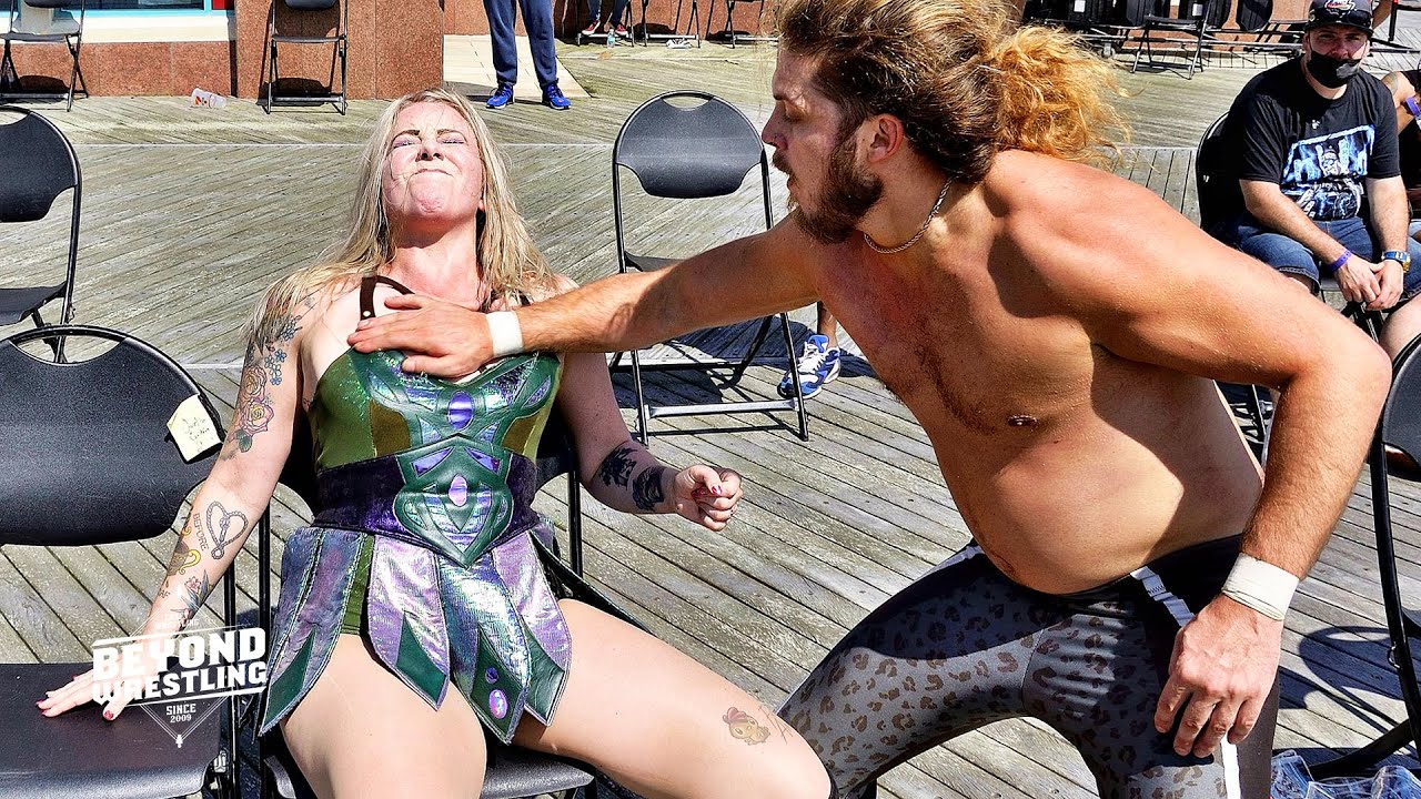 [Free Match] Kimber Lee v. Joey Janela | Beyond Wrestling (AEW Dark, All Elite, IMPACT, Intergender)