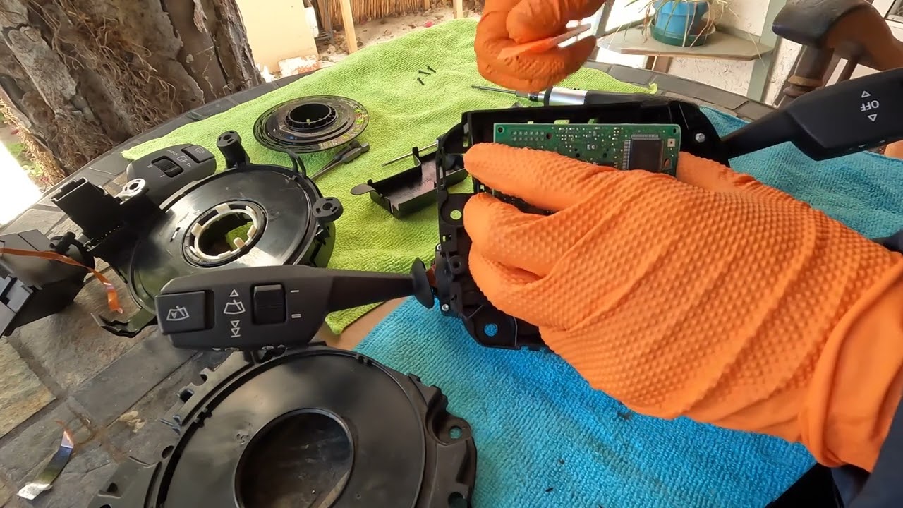BMW 3 Series E90 Windshield Wiper Switch Replacement