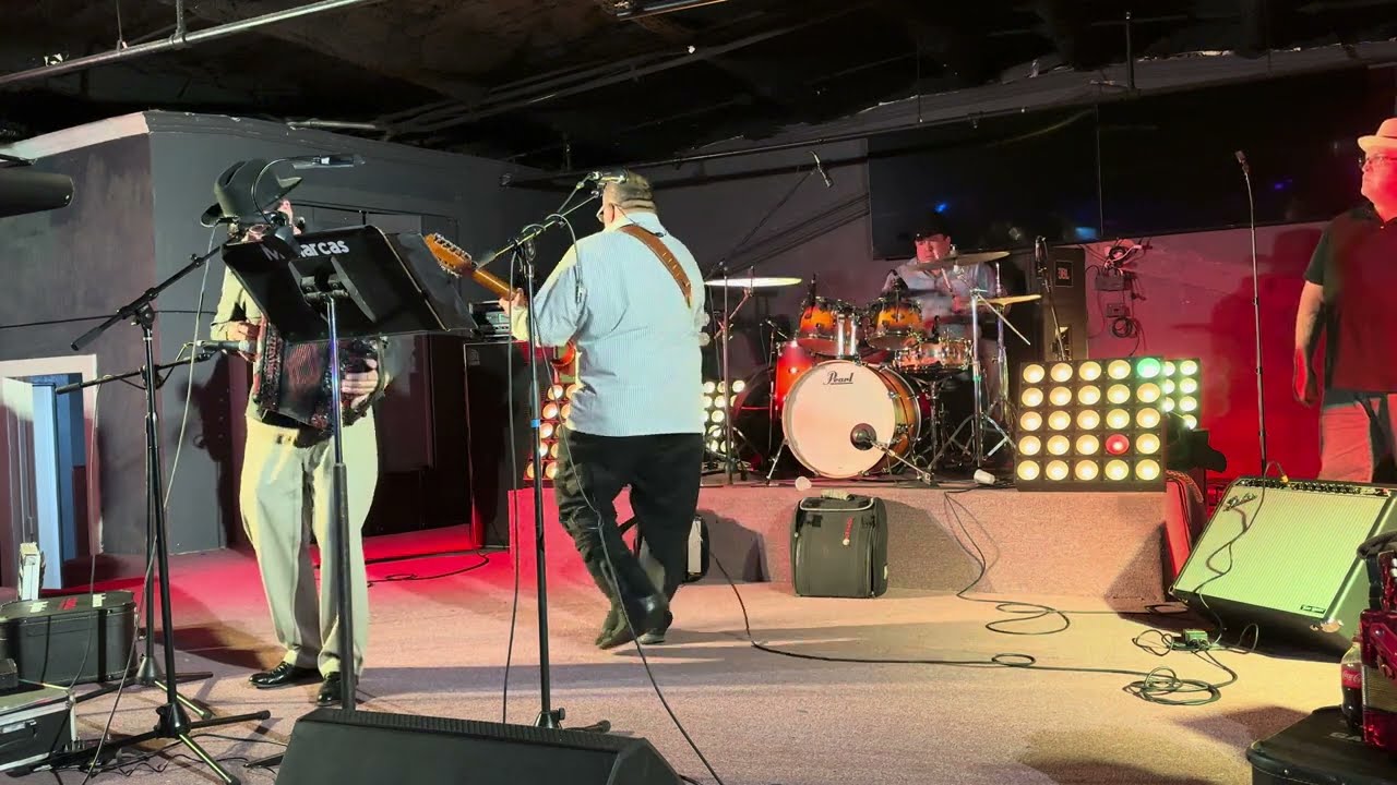 Los Monarcas @ Avtivo Houston