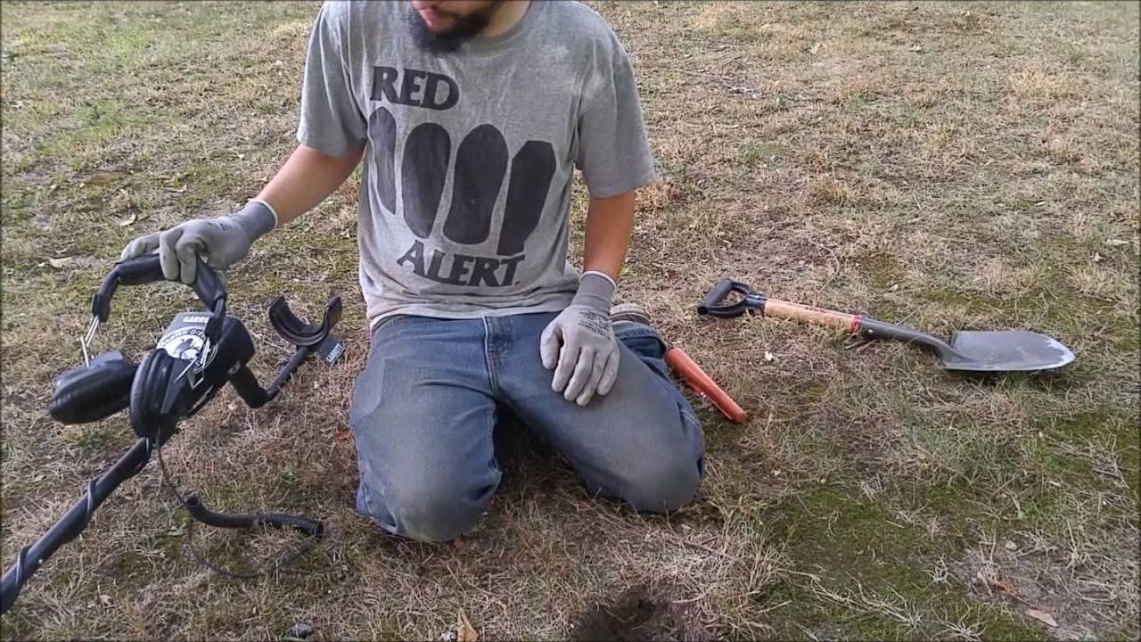 BIG scores at the Permission from the mom  Metal Detecting 2016