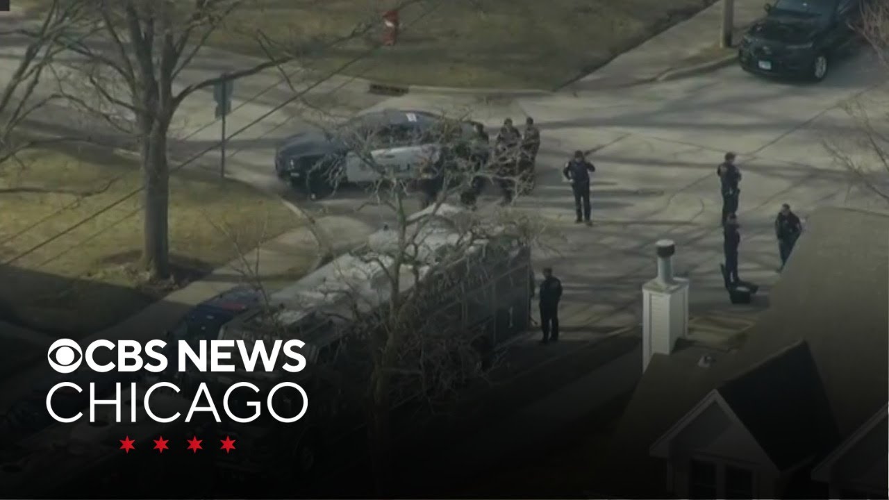 Police on scene of active investigation in Arlington Heights, Illinois