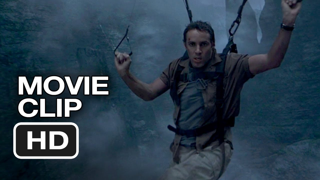 Jurassic Park 3 (8/10) Movie CLIP - Billy Saves Erik (2001) HD
