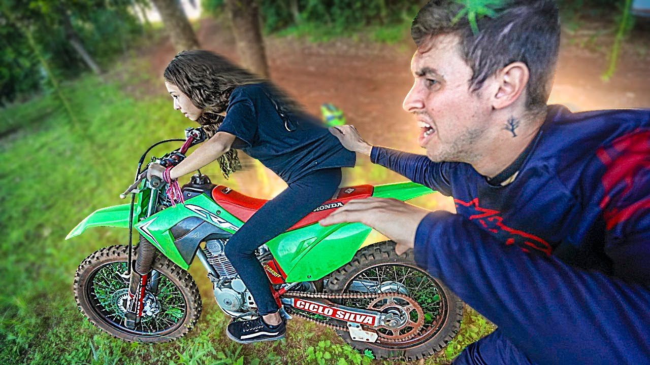 MINHA IRMÃ ANDOU NA CRF230 DE TRILHA