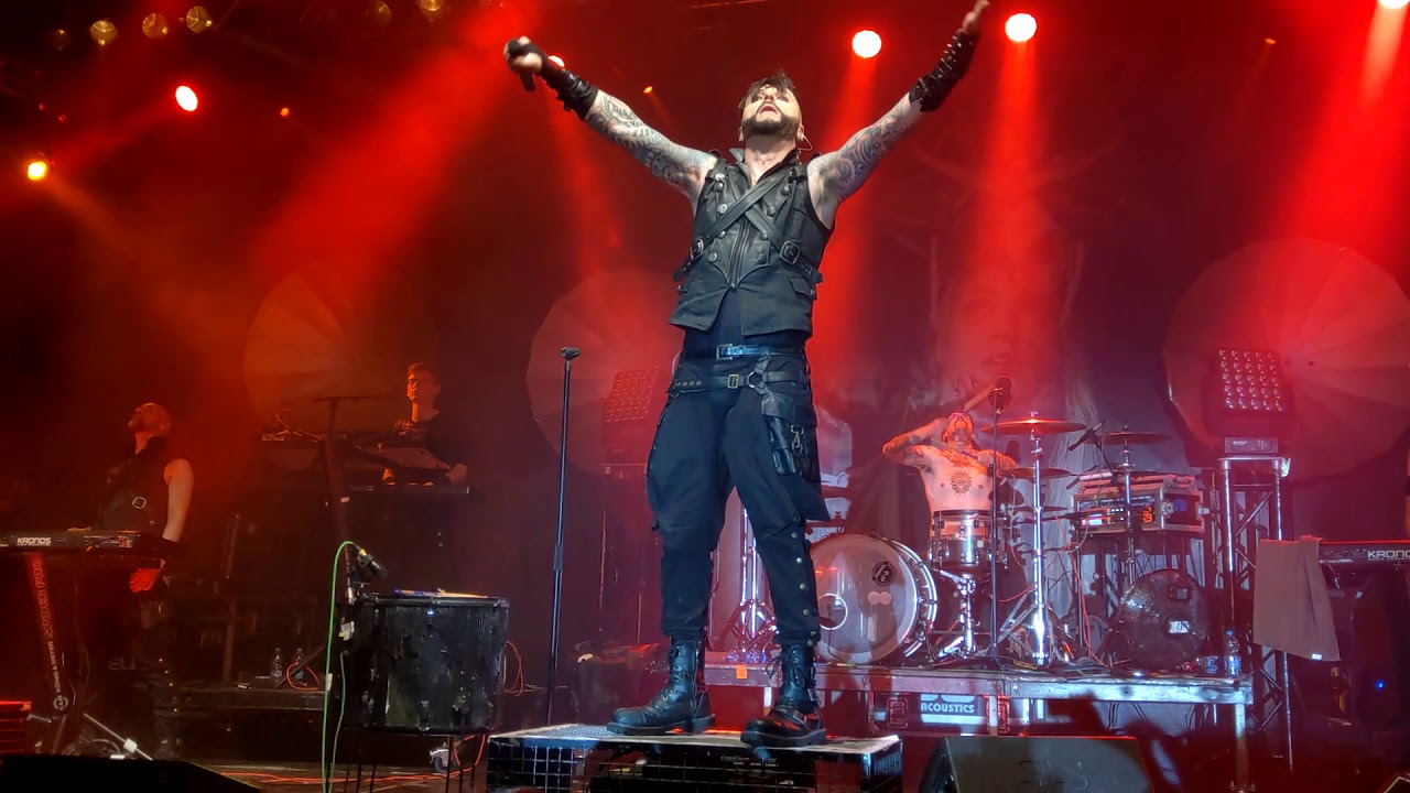 Oomph! -  Der neue Gott (live in Warsaw 30.03.19)