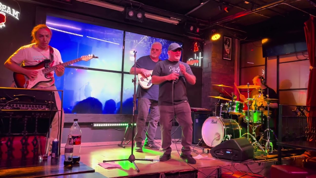 Stalkfish - I’m Walking (Robert Cray cover, live 26/09/2025)
