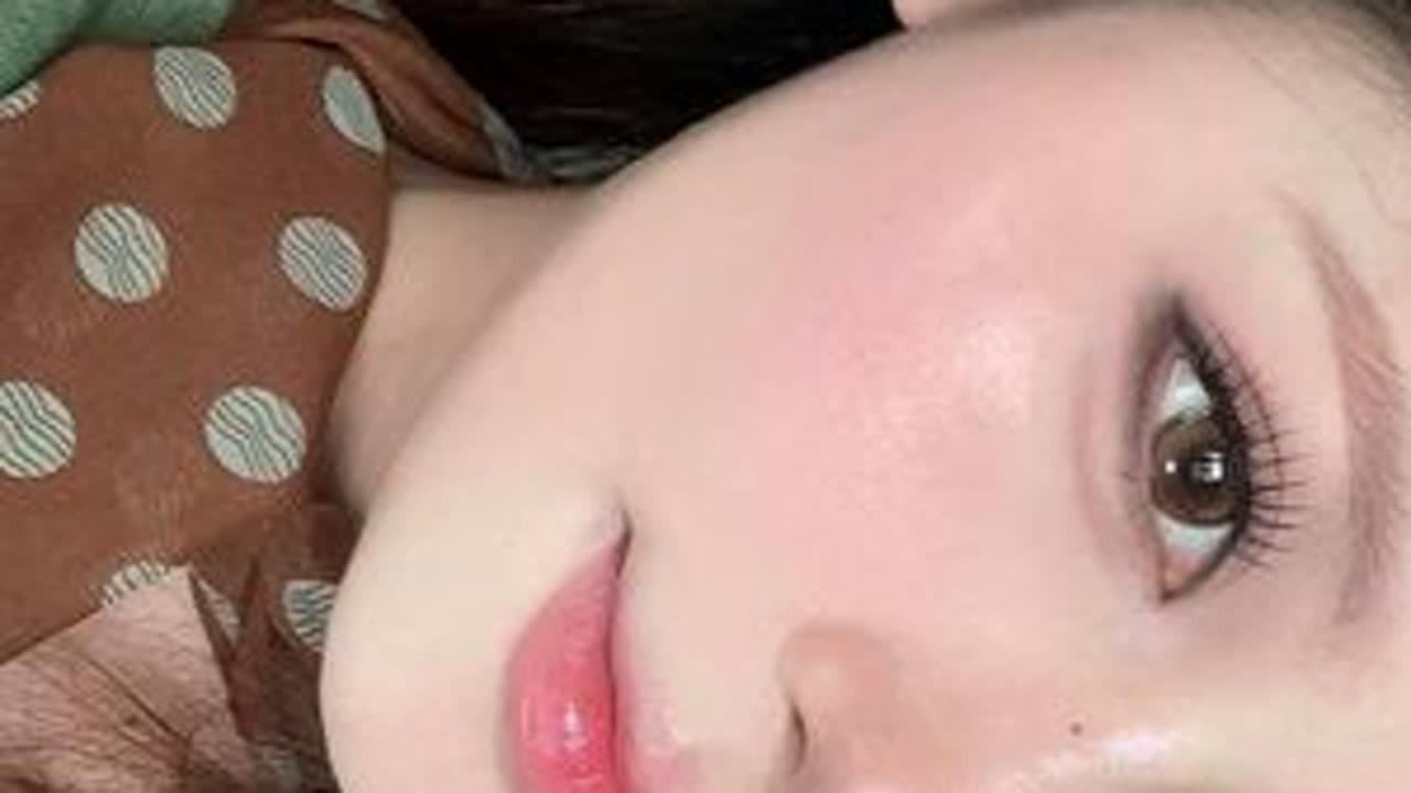 淡颜速速吻上！巨上镜！韩系古早小猫妆🦴🐾#新手化妆教程 #妆容教程 #妆容分享 #小猫妆 #网感妆容