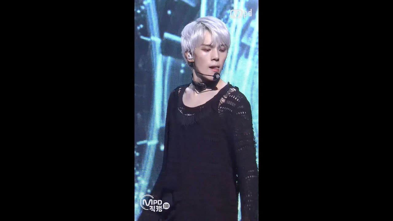 [MPD직캠] 몬스타엑스 민혁 직캠 네게만 집착해 MONSTA X Min Hyuk Stuck Fancam @엠카운트다운_160811