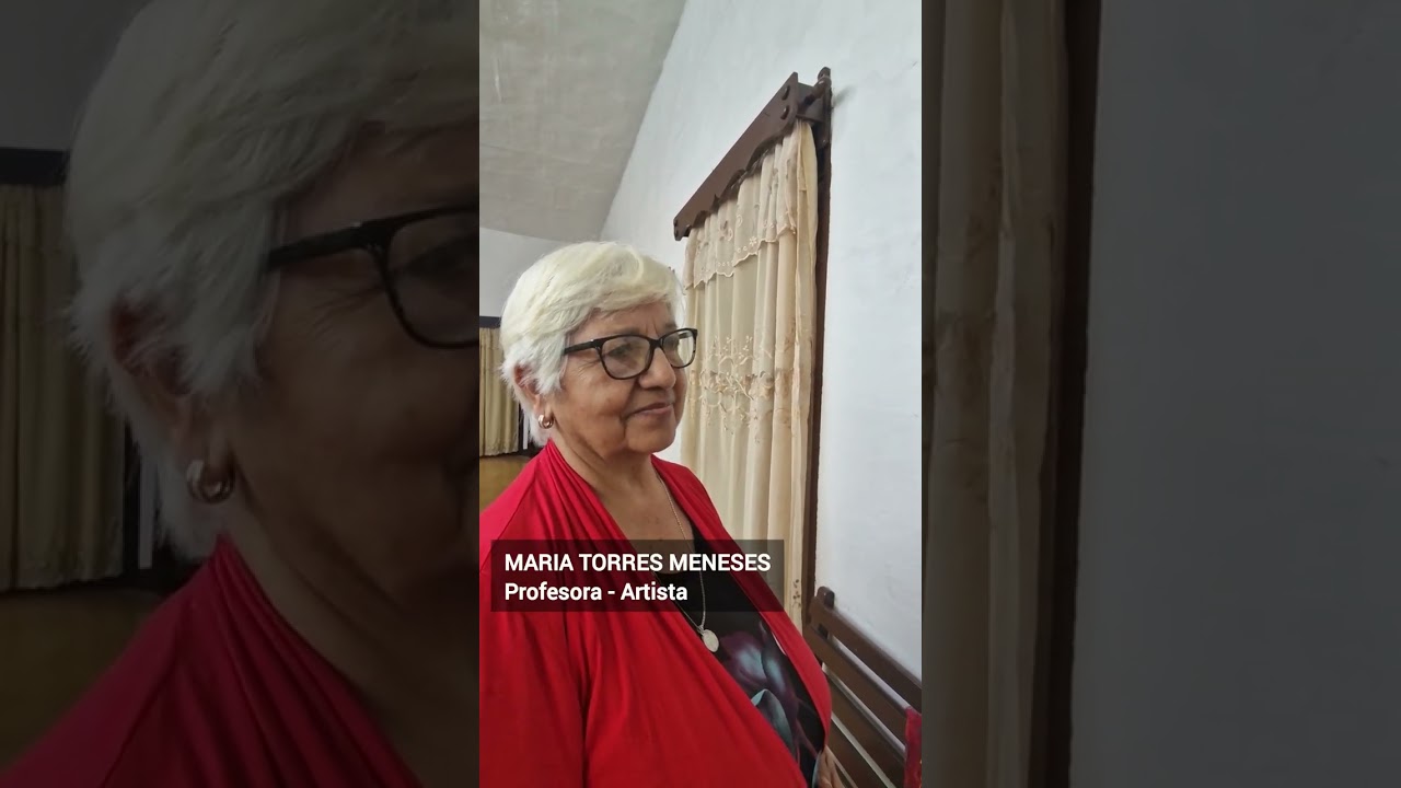 Profesora Maria Torres Meneses en su faceta artística