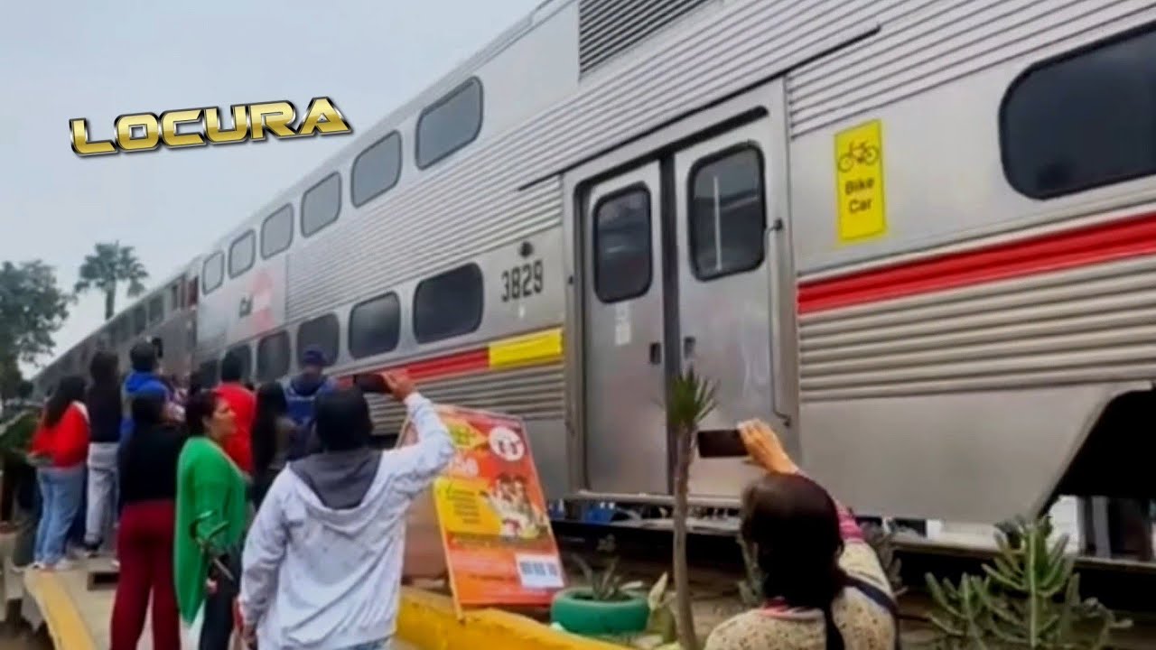 Asi fue la llegada del tren Lima Chosica al Parque de la Muralla