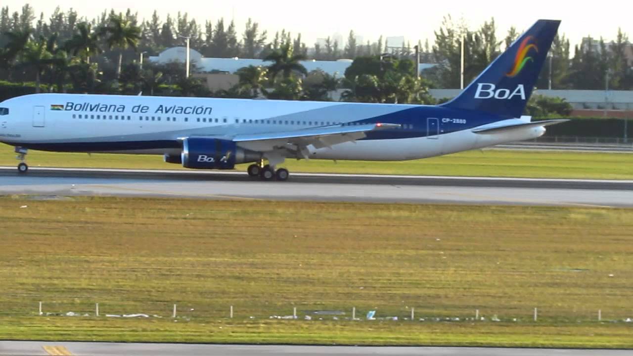 Miami International Airport - Boliviana de Aviación - Boeing 767-300ER