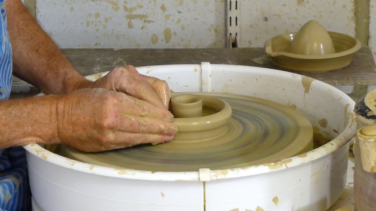 How to throw a salt shaker - Ridge Pottery (2015 video)