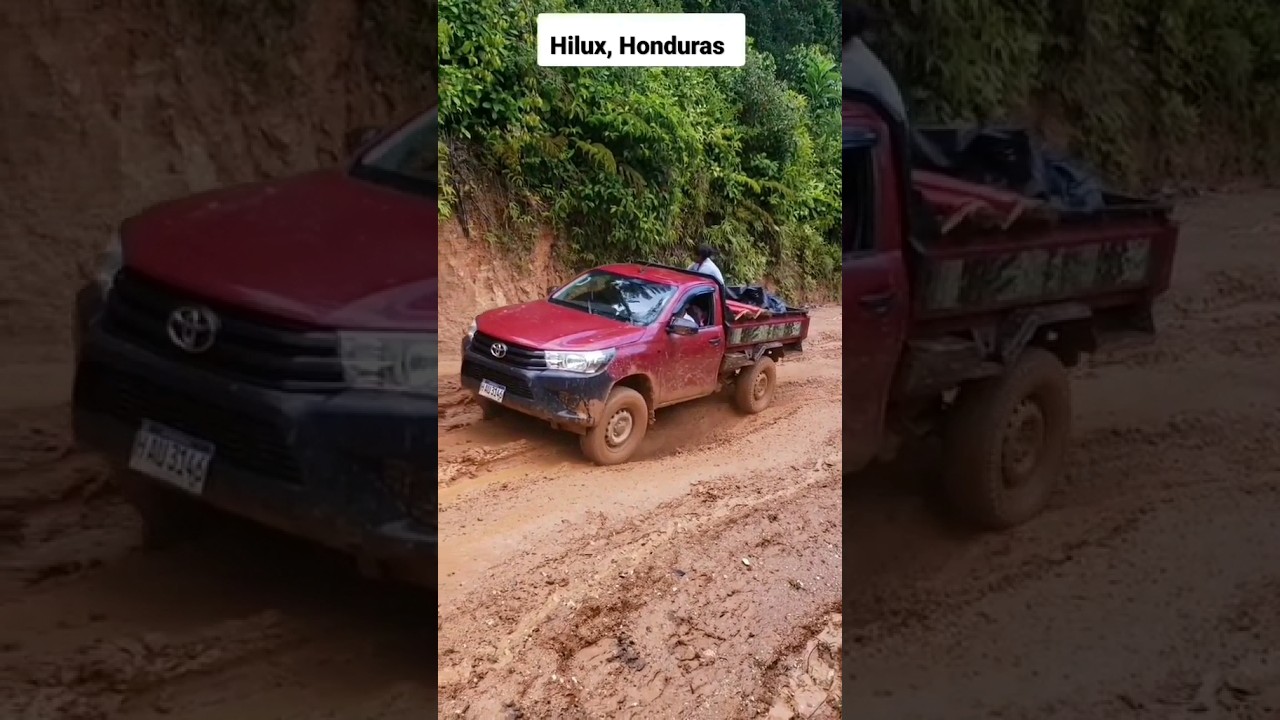 Toyota Hilux batallando en Patuca, Olancho, Honduras #shorts