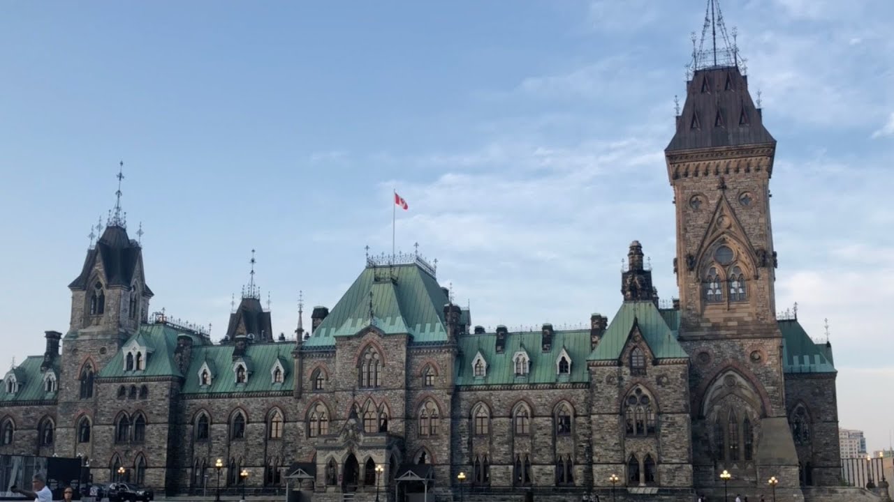 WALKING IN OTTAWA  MAY 2022 - After the thunderstorm!!!