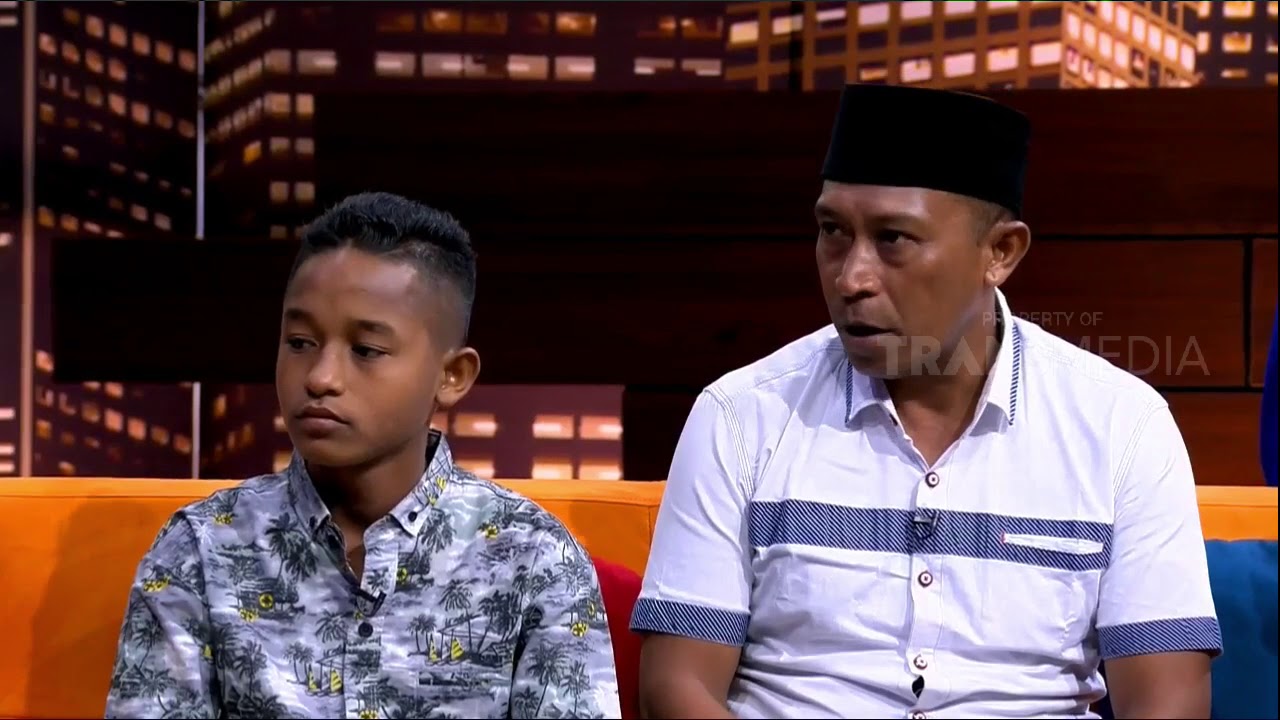 Anak Pemanjat Tiang Bendera dari Kepulauan Aru | HITAM PUTIH (23/08/18) 4-4