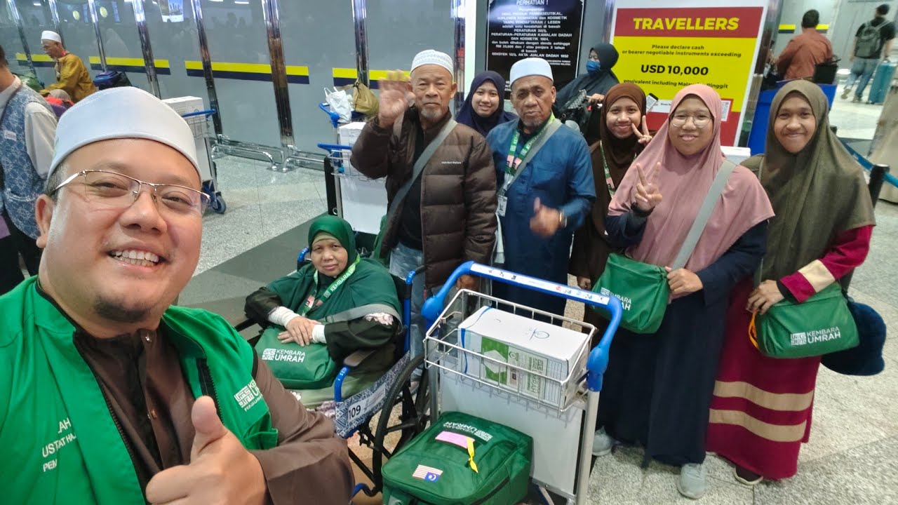KLIA MASIH BELUM BOCOR BULAN 10 NI WALAUPUN HUJAN LEBAT - BEG BASAH