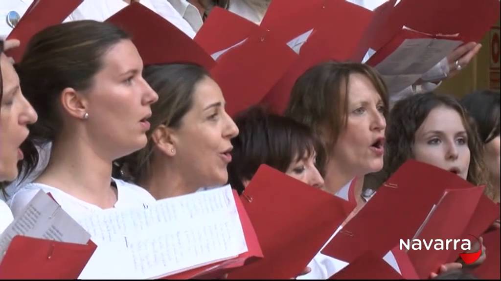 HIMNO A NAVARRA - Banda de Artajona - Entrega Medalla de Oro de Navarra 2015