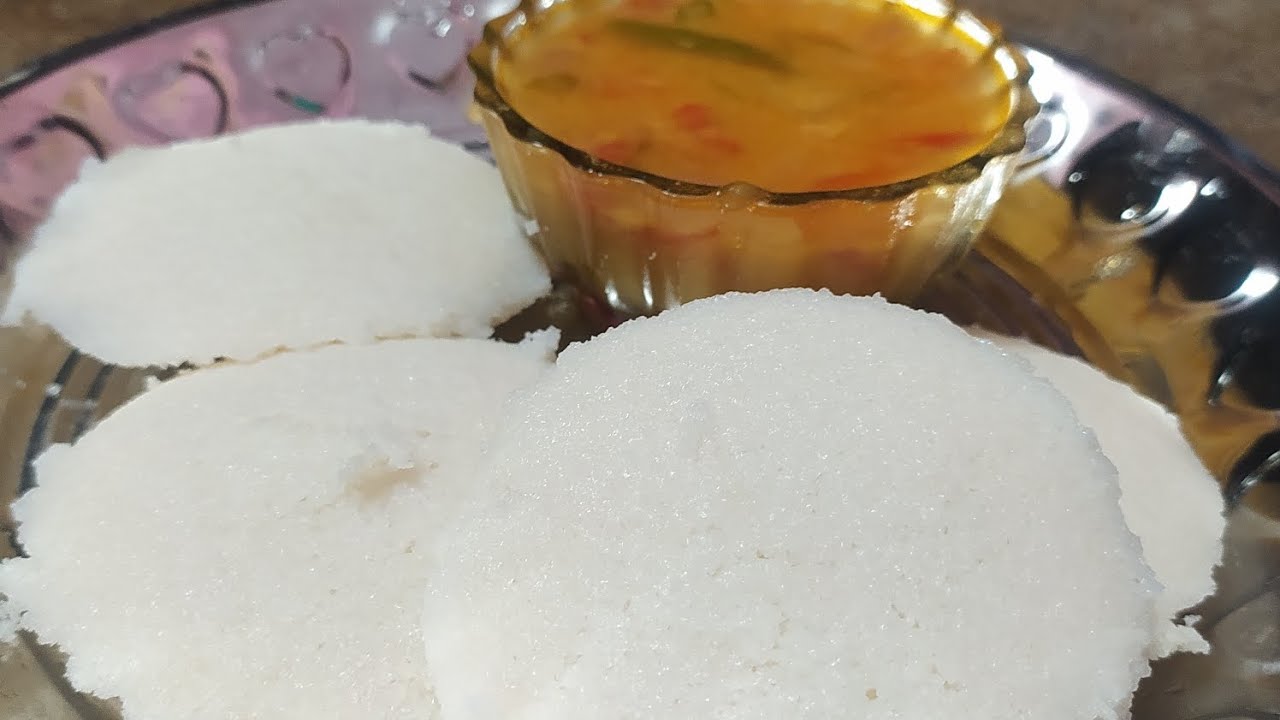 Ravaa idly recipe👌 very soft and smooth rava idly😋 #newvideo#ravaidlirecipe#idlyrecipes#idlybatter