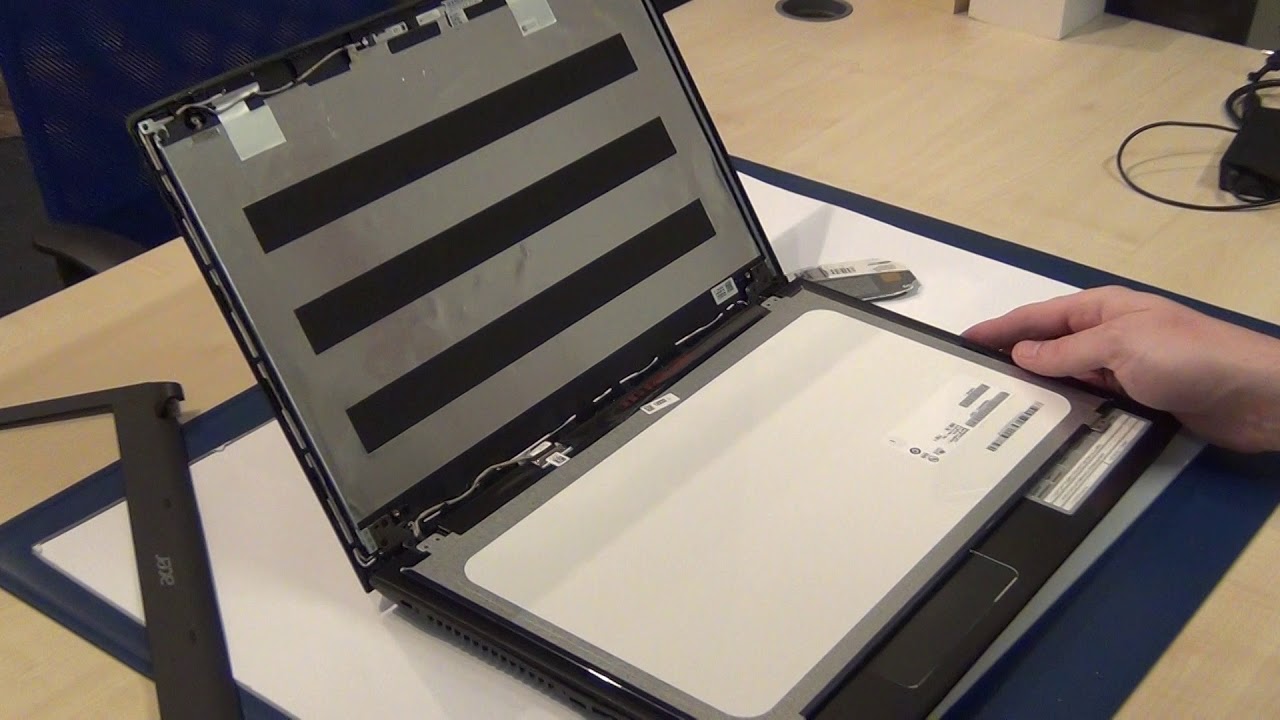 Acer E5 575G E15 Series Laptop Replacement of the screen - Howto Replace the Display