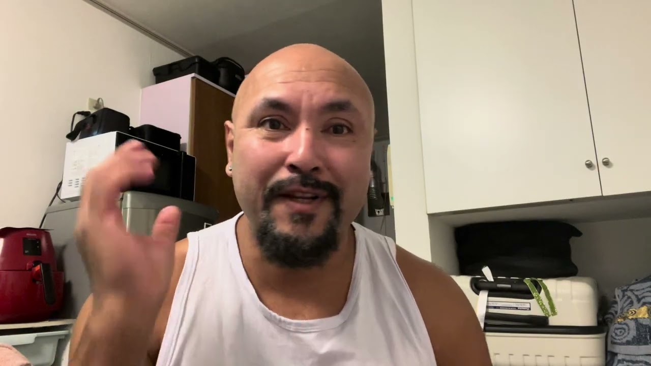 Olha o que me aconteceu hoje, escuta esse retato?
