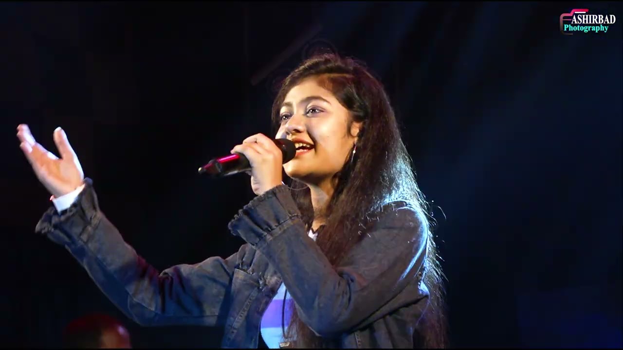 De De Pal Tule De | দে দে পাল তুলে দে | Anushka Patra