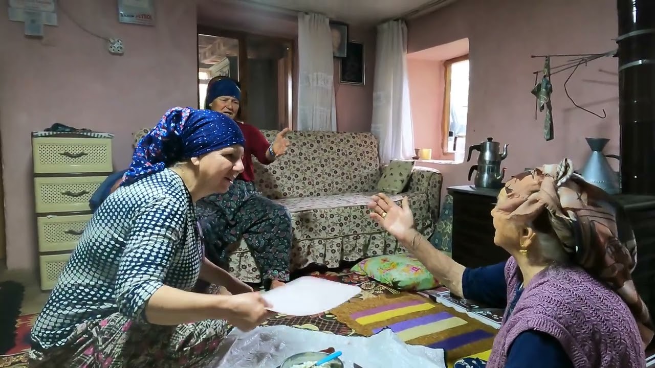 KÖYDE ACILI TAVUK YEMEĞİ YAPIYORUZ  BOL YAĞMURDAN DOLAYI TARLAYA GİDEMEDİK
