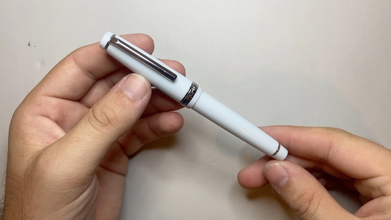 LIKE A PRO... the Jinhao 82 Fountain Pen Review