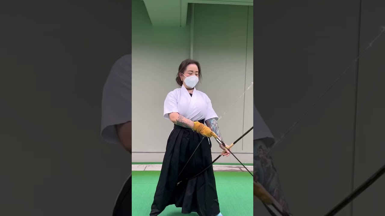 PRACTICANDO KYUDO 😳| ARTE MARCIAL JAPONESA - TIRO CON ARCO