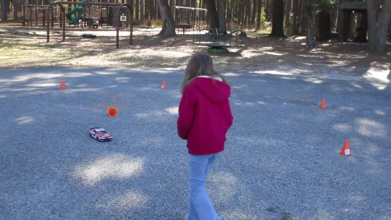 Second practice , getting ready for the losi nascar races for 2026 . Starting January 