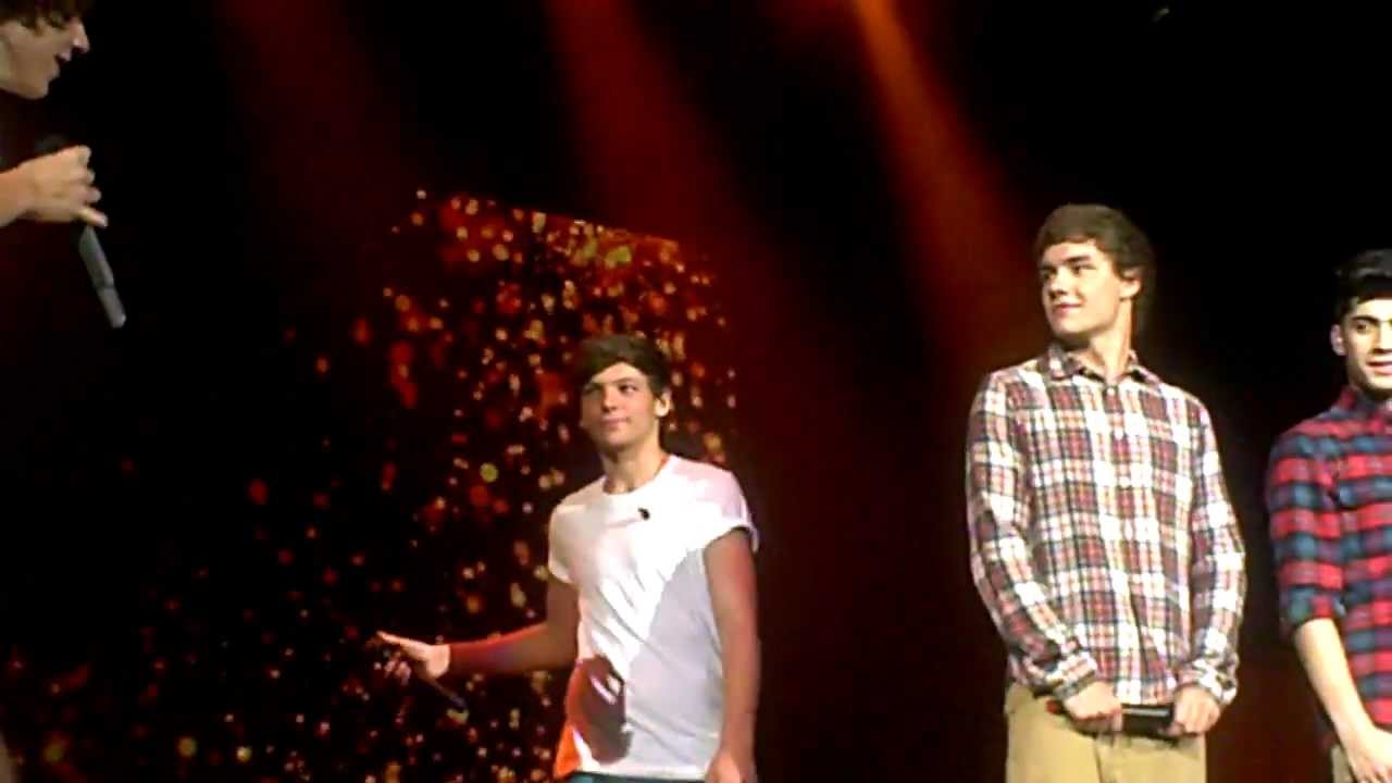 What Makes You Beautiful- One Direction San Diego 6.08.12
