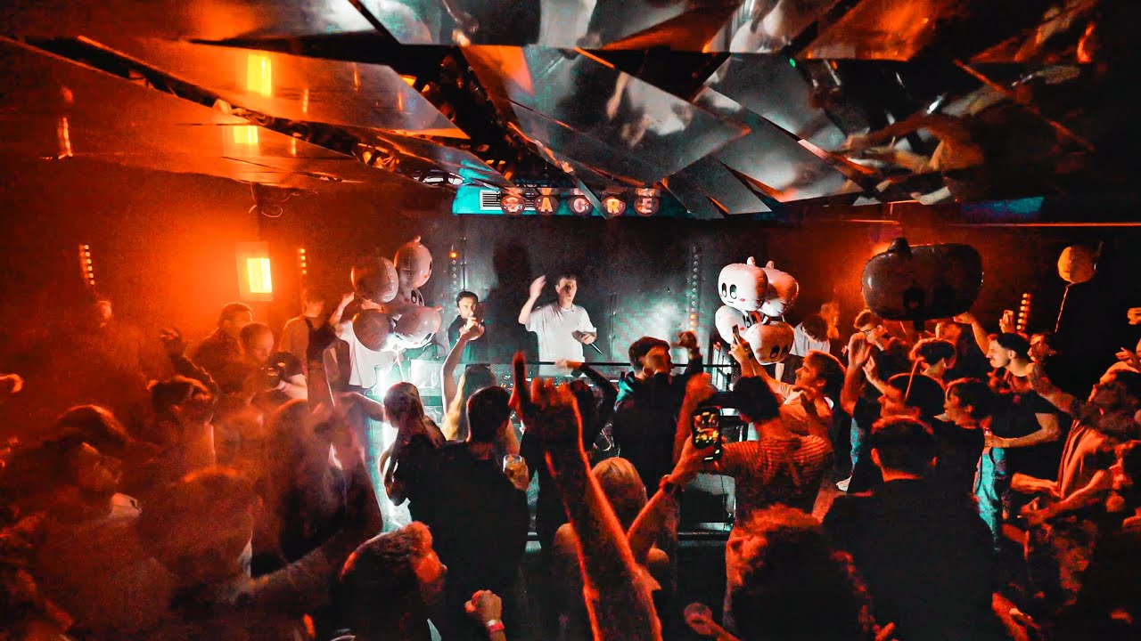 Charles B Trance & Techno set at Sacr&eacute; Paris