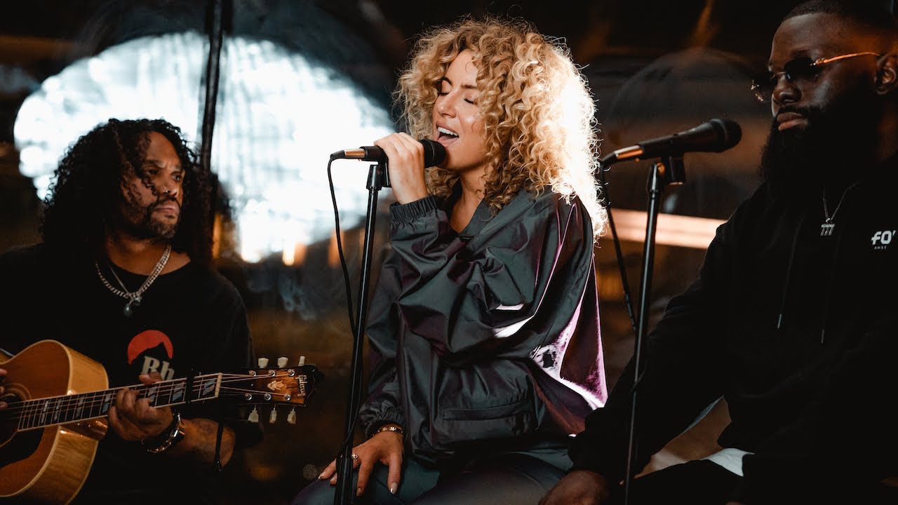 100 Vragen - Sigourney ft. Philly More - Unplugged Session(Dir. by @Pepeditss)