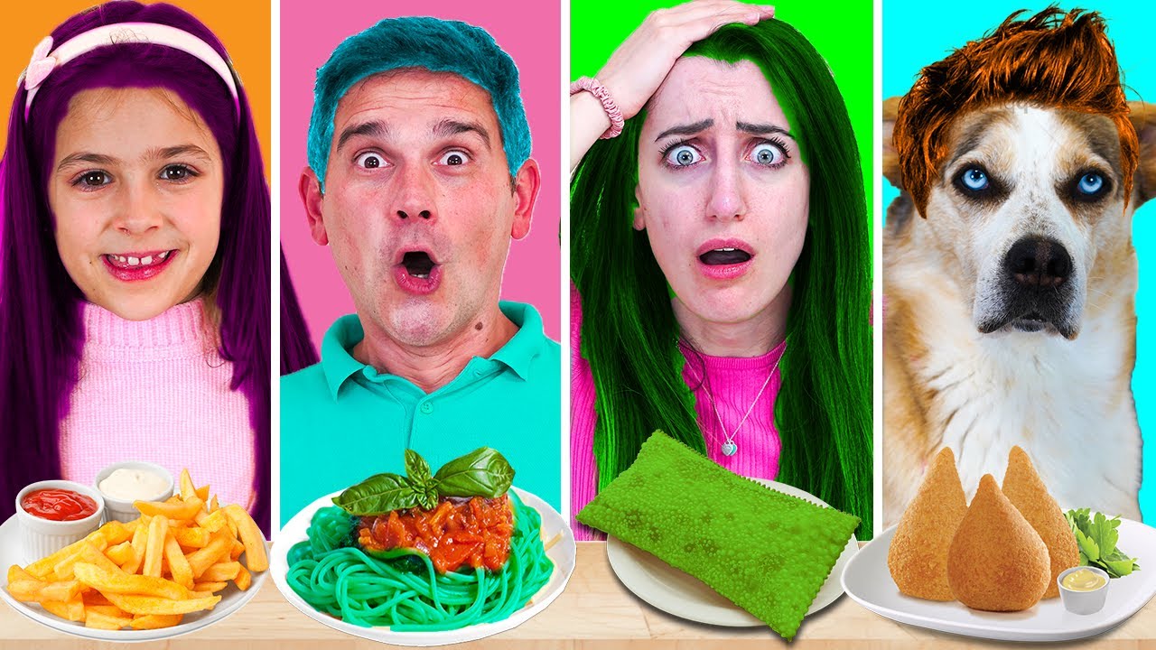 MANGIAMO SOLO CIBO DEL COLORE DEI CAPELLI CHALLENGE!!!