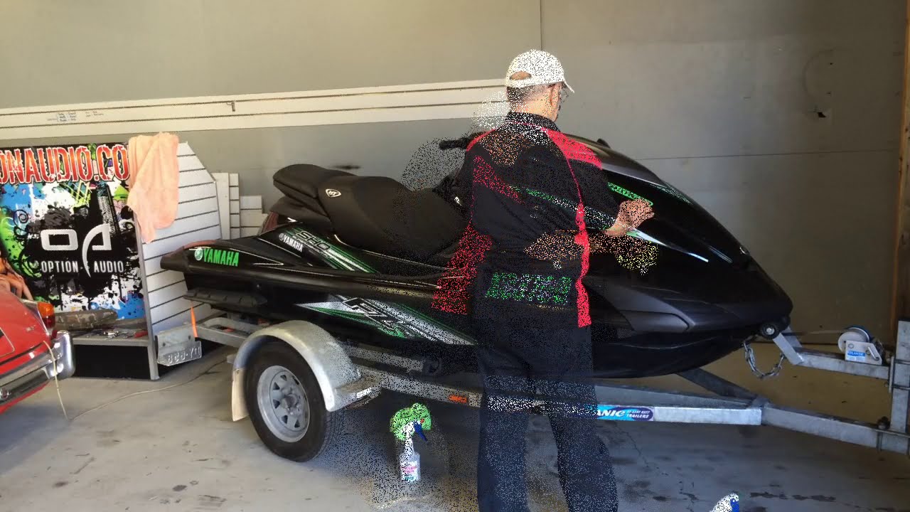 JetSki Decal application - Stikon