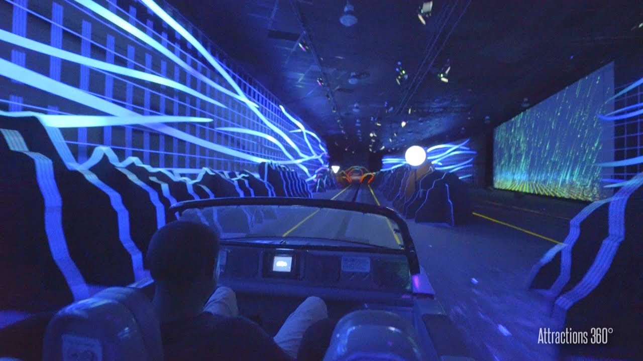 [4k] Тестовый заезд на треке — аттракцион типа «Трон» — Epcot — Walt Disney World