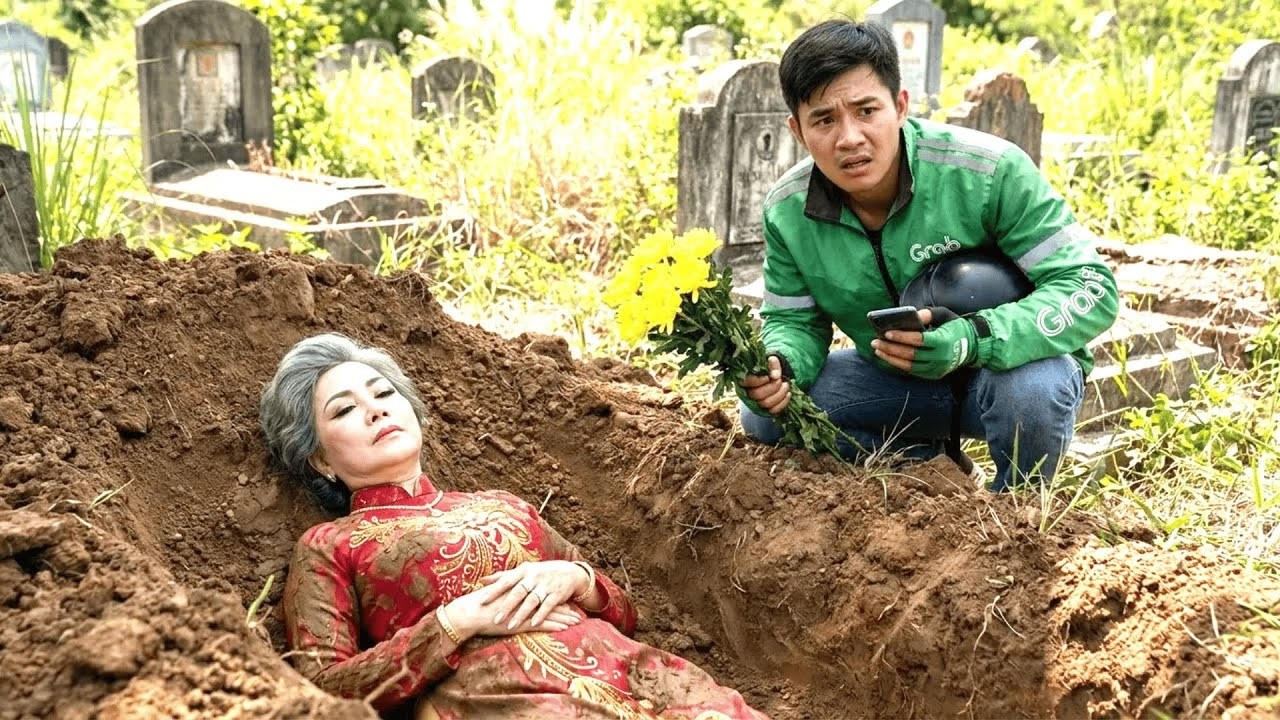 Anh Xe Ôm Vô Tình Cứu Nữ Tỷ Phú Bị Con Ruột Hãm Hại Và Sự Trở Lại Khiến Chúng Khiếp Sợ