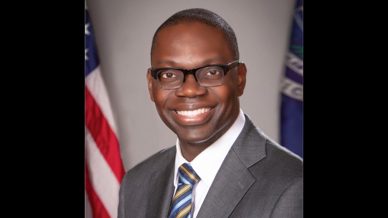 Lt. Gov. Gilchrist Explains His MITechNews Column "Driving Data to Drive Reform."
