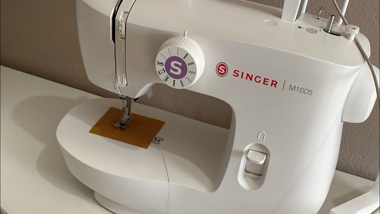 Máquina de costura singer M1605
